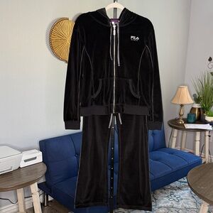 Fila Black Velour Zip-up Hoodie & Pant Set size Large